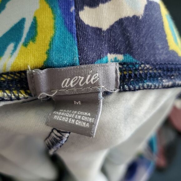 Aerie Hi Rise Navy Floral Print Leggings Medium - Picture 7 of 8